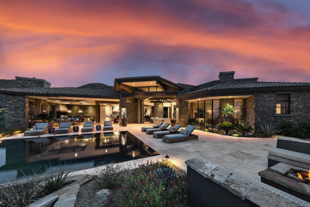 Luxury Homes in Chandler (1)